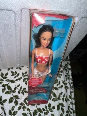 Vintage 2001 Barbie Palm Beach Teresa Doll NRFB Red Bikini